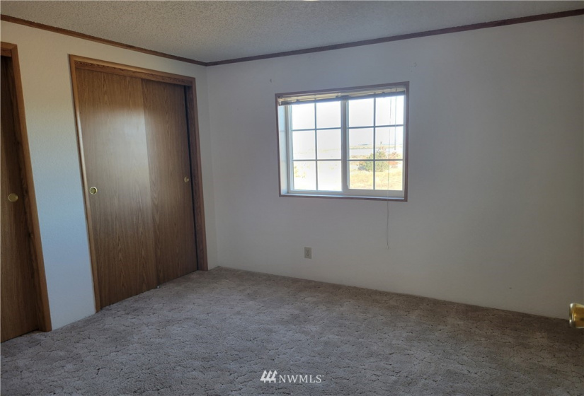 5656 Frontage, Ephrata, Washington 98823, 4 Bedrooms Bedrooms, ,2 BathroomsBathrooms,Residential,For Sale,Frontage,NWM1884690