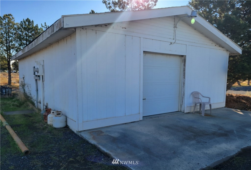 5656 Frontage, Ephrata, Washington 98823, 4 Bedrooms Bedrooms, ,2 BathroomsBathrooms,Residential,For Sale,Frontage,NWM1884690