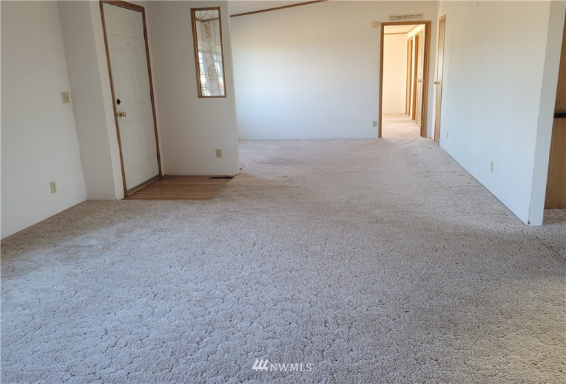 5656 Frontage, Ephrata, Washington 98823, 4 Bedrooms Bedrooms, ,2 BathroomsBathrooms,Residential,For Sale,Frontage,NWM1884690