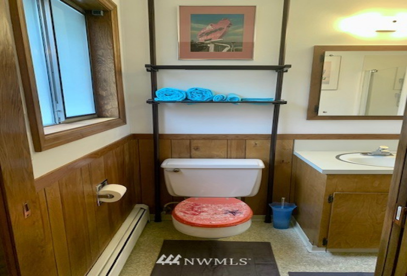 307 Shadow, Olympia, Washington 98506, 4 Bedrooms Bedrooms, ,1 BathroomBathrooms,Residential,For Sale,San Mar Villas,Shadow,NWM1883764