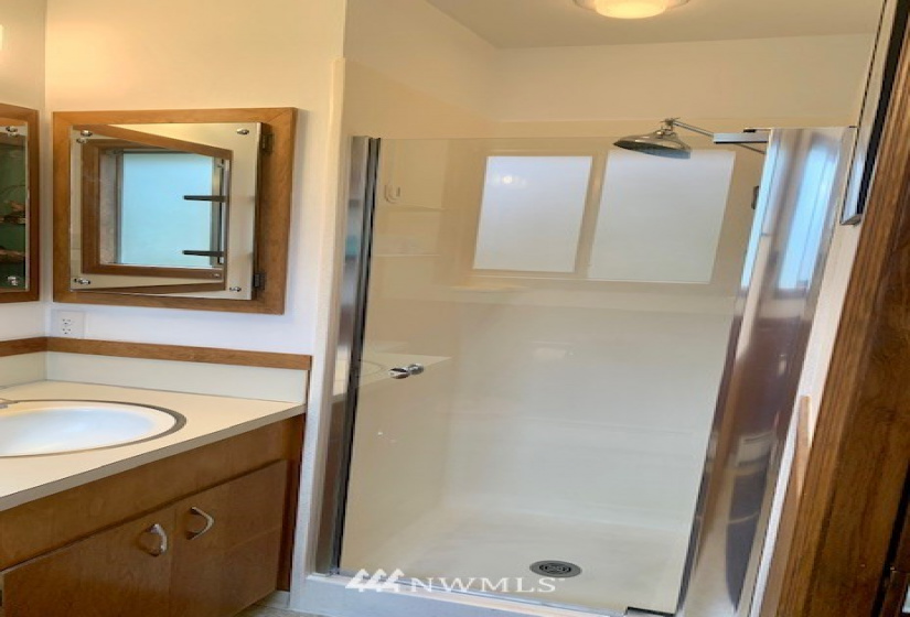 307 Shadow, Olympia, Washington 98506, 4 Bedrooms Bedrooms, ,1 BathroomBathrooms,Residential,For Sale,San Mar Villas,Shadow,NWM1883764