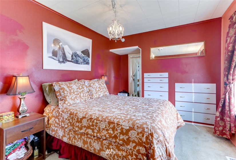 626 Elizabeth, Sumner, Washington 98390, 3 Bedrooms Bedrooms, ,2 BathroomsBathrooms,Residential,For Sale,Elizabeth,NWM1882323