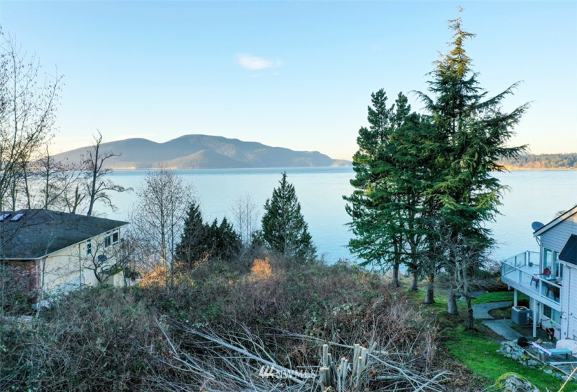 0 nhn Oakes, Anacortes, Washington 98221, ,Land,For Sale,Oakes,NWM1885168