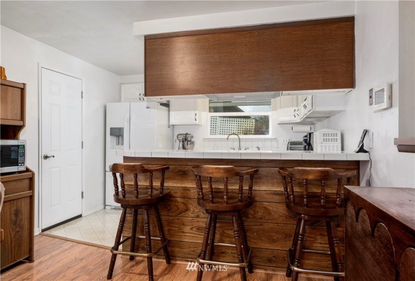 35803 13th, Federal Way, Washington 98023, 3 Bedrooms Bedrooms, ,1 BathroomBathrooms,Residential,For Sale,13th,NWM1884261