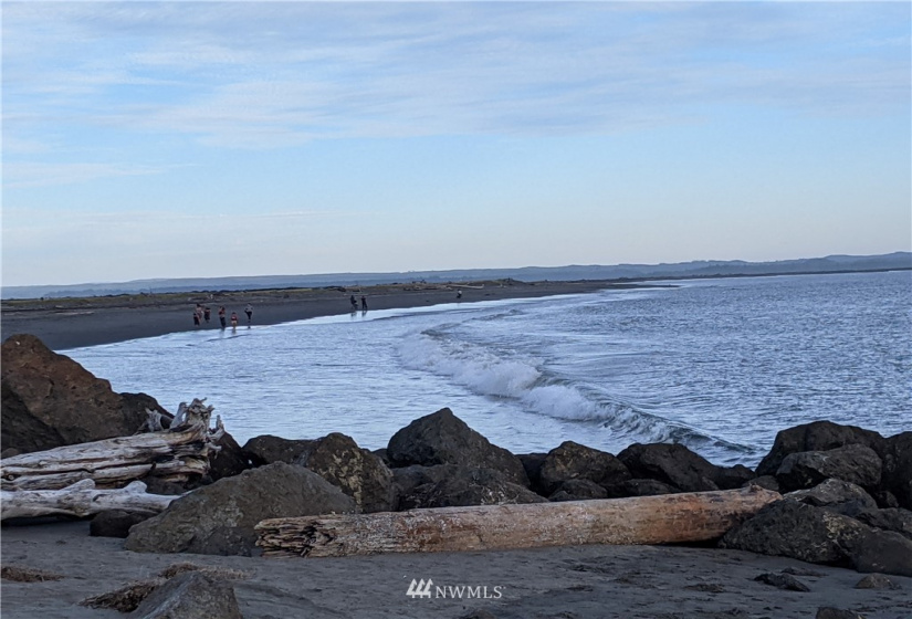 438 Dolphin, Ocean Shores, Washington 98569, 2 Bedrooms Bedrooms, ,1 BathroomBathrooms,Residential,For Sale,DIV 03,Dolphin,NWM1882586