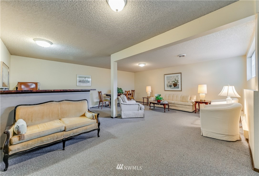 217 Alder, Edmonds, Washington 98020, 2 Bedrooms Bedrooms, ,1 BathroomBathrooms,Residential,For Sale,Sundowner,Alder,NWM1884119