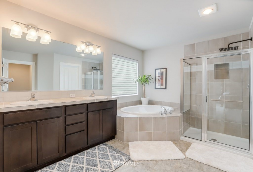 12720 36th, Lake Stevens, Washington 98258, 5 Bedrooms Bedrooms, ,2 BathroomsBathrooms,Residential,For Sale,36th,NWM1884060