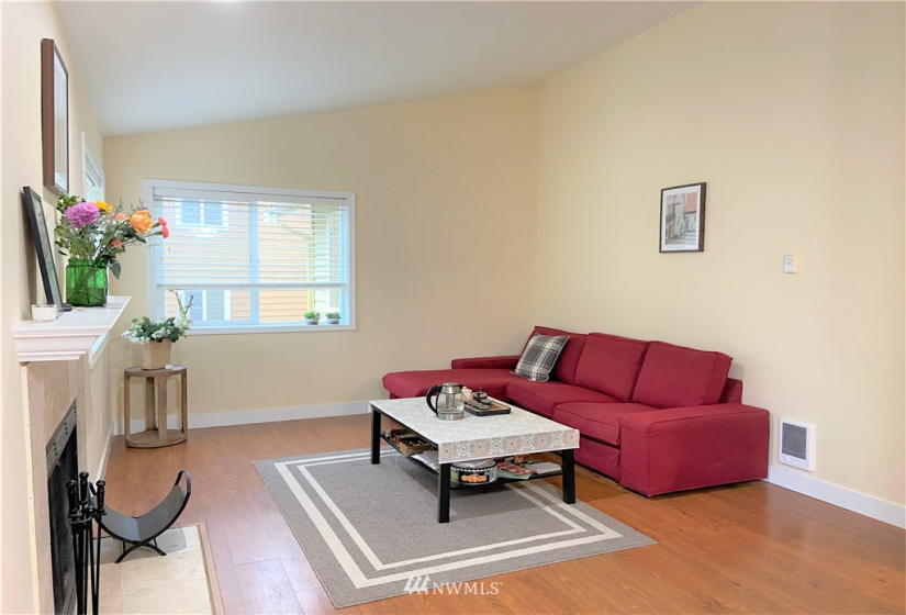 455 Newport, Issaquah, Washington 98027, 3 Bedrooms Bedrooms, ,2 BathroomsBathrooms,Residential,For Sale,Newport Springs,Newport,NWM1882236