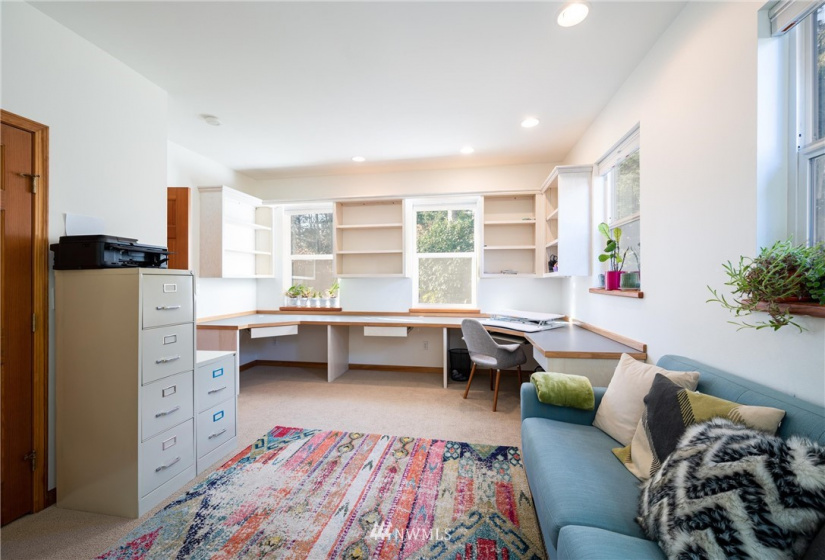 707 Cedar Creek, Bellingham, Washington 98229, 3 Bedrooms Bedrooms, ,1 BathroomBathrooms,Residential,For Sale,Padden Heights Div No 1,Cedar Creek,NWM1885173