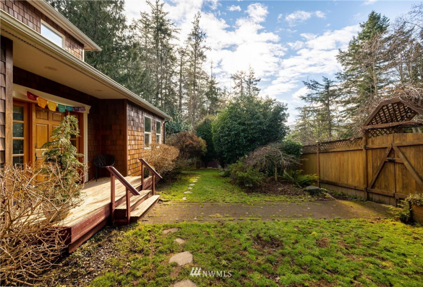 707 Cedar Creek, Bellingham, Washington 98229, 3 Bedrooms Bedrooms, ,1 BathroomBathrooms,Residential,For Sale,Padden Heights Div No 1,Cedar Creek,NWM1885173