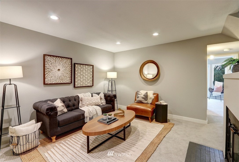 101 58th, Seattle, Washington 98107, 2 Bedrooms Bedrooms, ,2 BathroomsBathrooms,Residential,For Sale,58th,NWM1883536