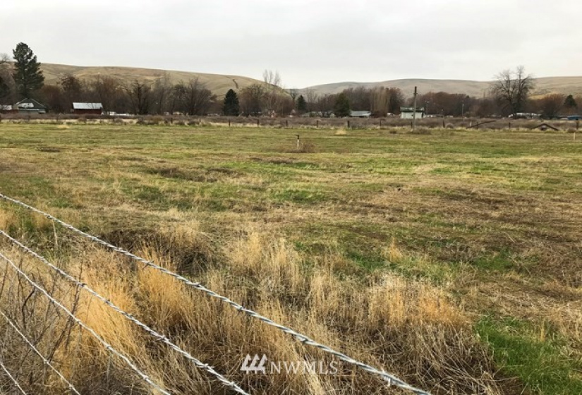 0 Lot 4 Grendahl, Starbuck, Washington 99359, ,Land,For Sale,Grendahl,NWM1696421