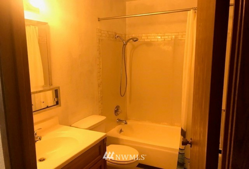 1463 20th, Seattle, Washington 98122, ,Residential Income,For Sale,Renton Hill,20th,NWM1874618