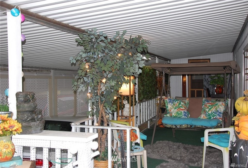 1121 244th, Bothell, Washington 98021, 2 Bedrooms Bedrooms, ,1 BathroomBathrooms,Manufactured In Park,For Sale,244th,NWM1863277