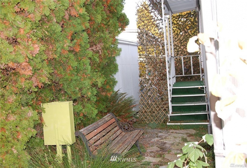 1121 244th, Bothell, Washington 98021, 2 Bedrooms Bedrooms, ,1 BathroomBathrooms,Manufactured In Park,For Sale,244th,NWM1863277