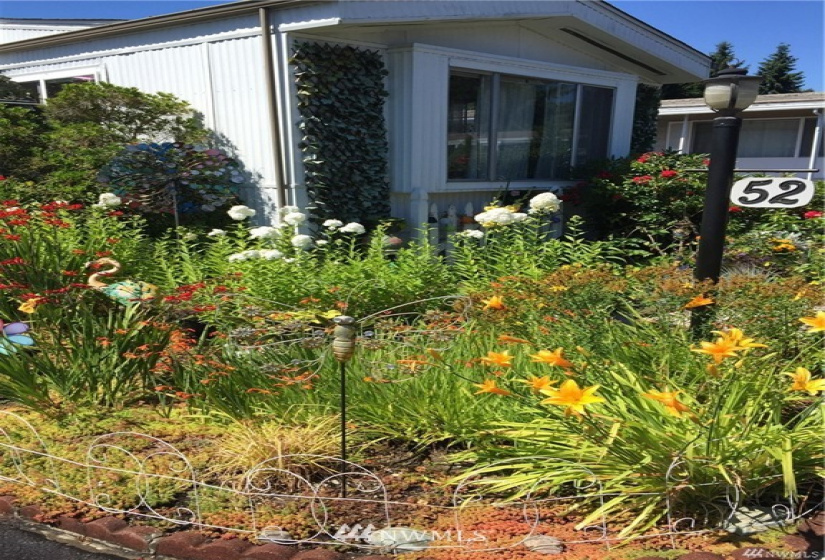 1121 244th, Bothell, Washington 98021, 2 Bedrooms Bedrooms, ,1 BathroomBathrooms,Manufactured In Park,For Sale,244th,NWM1863277