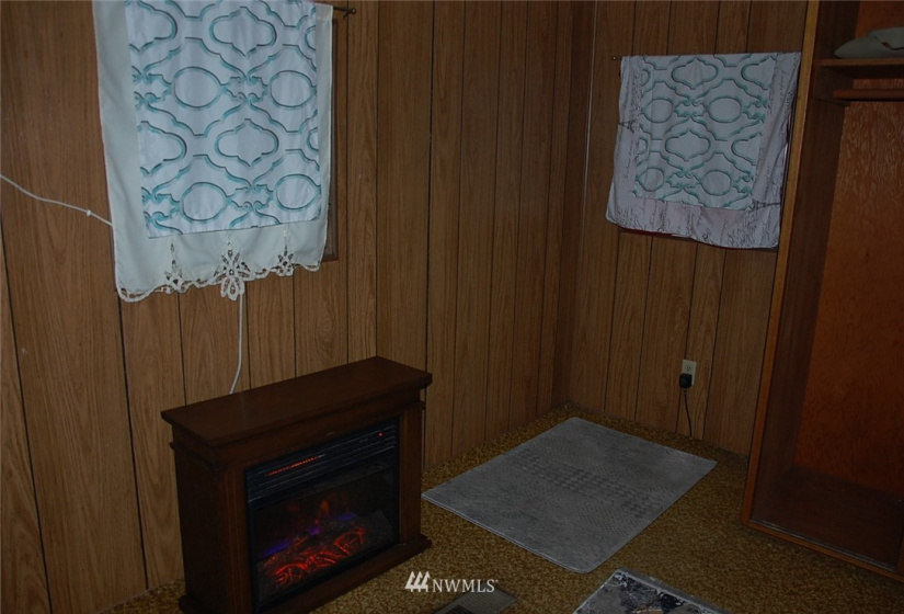 1121 244th, Bothell, Washington 98021, 2 Bedrooms Bedrooms, ,1 BathroomBathrooms,Manufactured In Park,For Sale,244th,NWM1863277