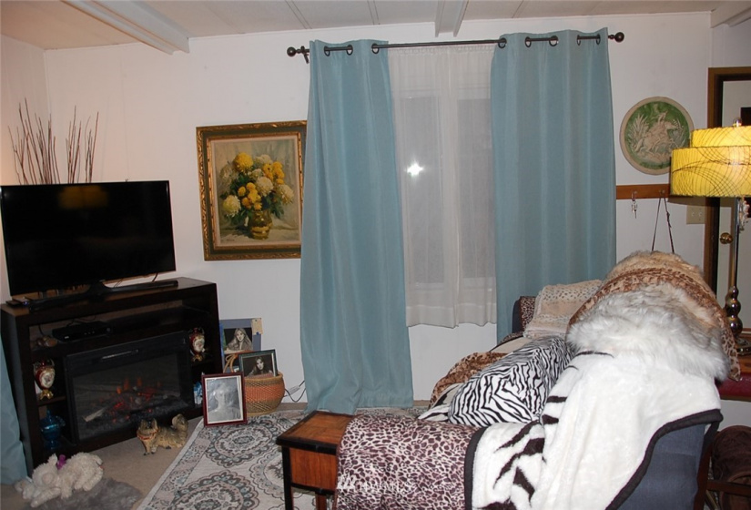 1121 244th, Bothell, Washington 98021, 2 Bedrooms Bedrooms, ,1 BathroomBathrooms,Manufactured In Park,For Sale,244th,NWM1863277