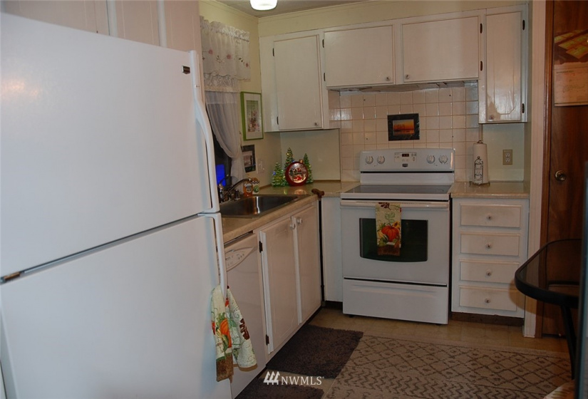 1121 244th, Bothell, Washington 98021, 2 Bedrooms Bedrooms, ,1 BathroomBathrooms,Manufactured In Park,For Sale,244th,NWM1863277