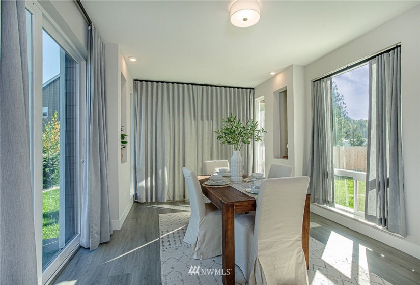 1131 14th, Puyallup, Washington 98371, 4 Bedrooms Bedrooms, ,2 BathroomsBathrooms,Residential,For Sale,14th,NWM1861523