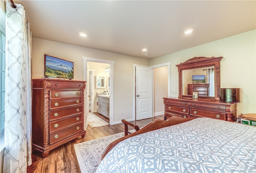 125 Rainier, Salkum, Washington 98582, 3 Bedrooms Bedrooms, ,3 BathroomsBathrooms,Residential,For Sale,Salkum Heights,Rainier,NWM1865774