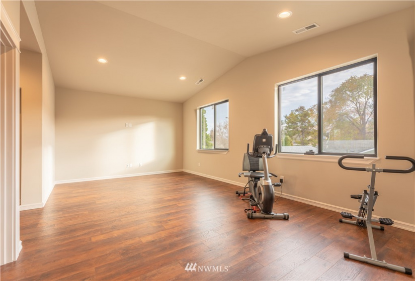 815 Highland, Wenatchee, Washington 98801, 3 Bedrooms Bedrooms, ,2 BathroomsBathrooms,Residential,For Sale,Morningside,Highland,NWM1864125