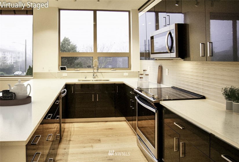 1612 California, Seattle, Washington 98116, 3 Bedrooms Bedrooms, ,Residential,For Sale,3032325-LU,California,NWM1867742