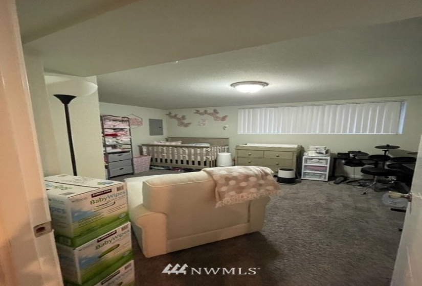 6217 Huson, Tacoma, Washington 98409, ,Residential Income,For Sale,Huson,NWM1867435