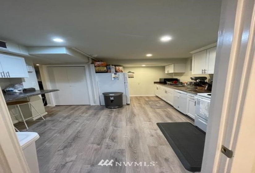 6217 Huson, Tacoma, Washington 98409, ,Residential Income,For Sale,Huson,NWM1867435