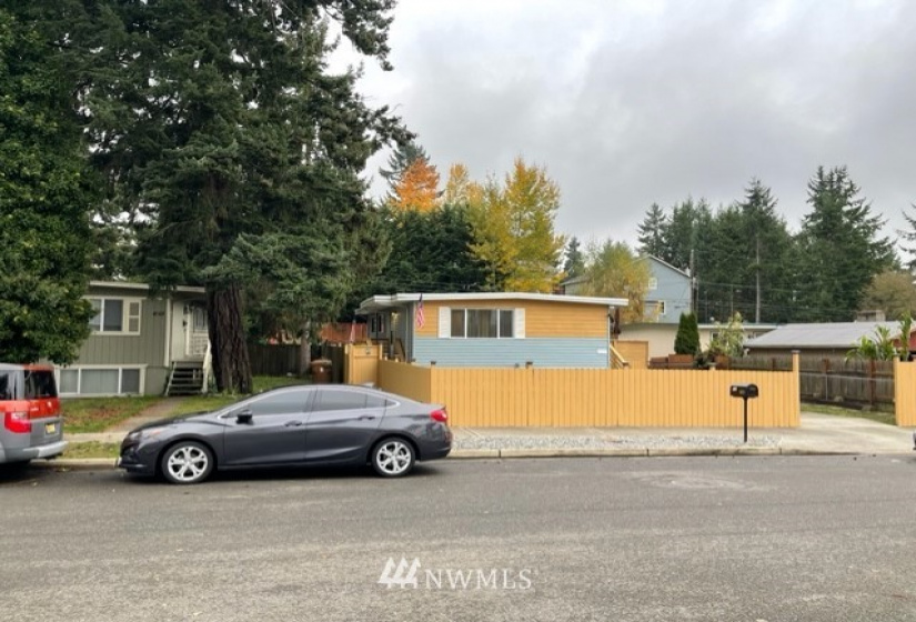 6217 Huson, Tacoma, Washington 98409, ,Residential Income,For Sale,Huson,NWM1867435