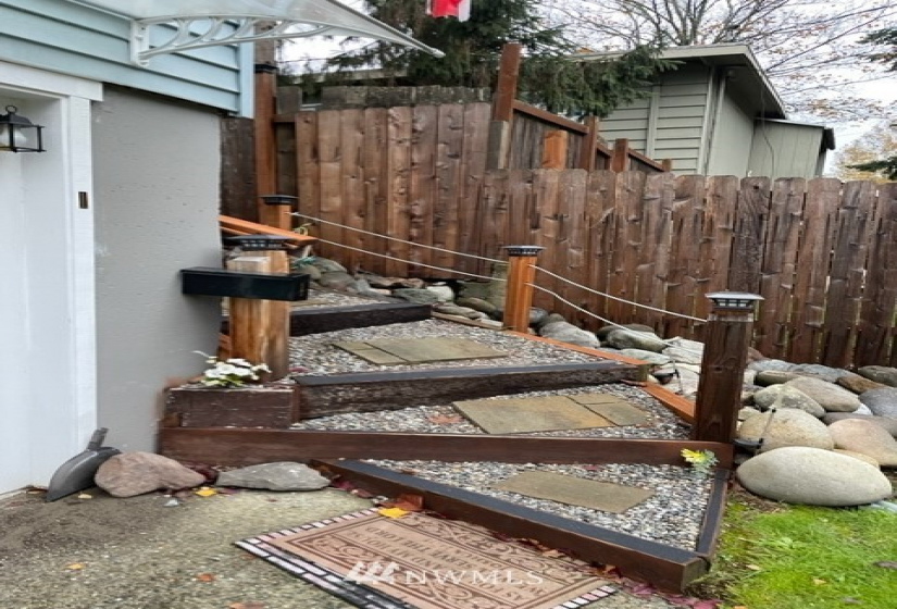 6217 Huson, Tacoma, Washington 98409, ,Residential Income,For Sale,Huson,NWM1867435