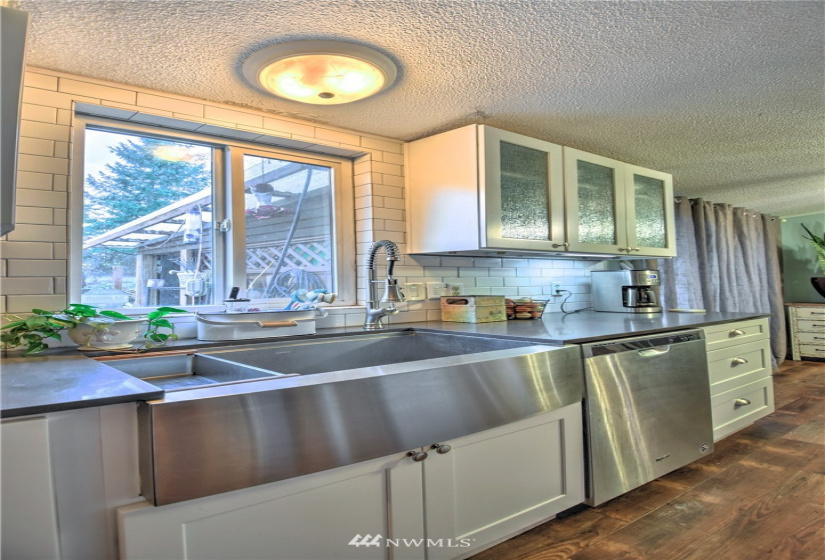 19619 83rd, Spanaway, Washington 98387, 3 Bedrooms Bedrooms, ,2 BathroomsBathrooms,Residential,For Sale,83rd,NWM1868567