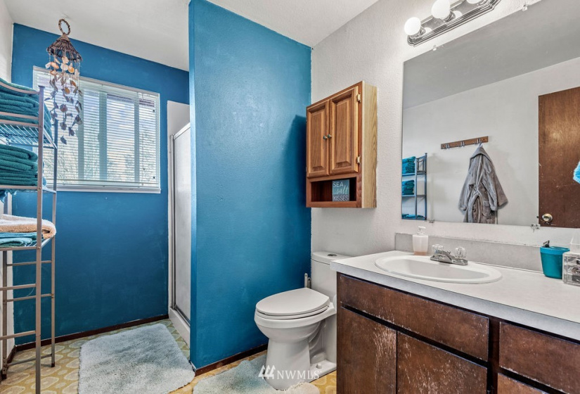 114 Mason, Silverlake, Washington 98645, 3 Bedrooms Bedrooms, ,Residential,For Sale,Mason,NWM1866538