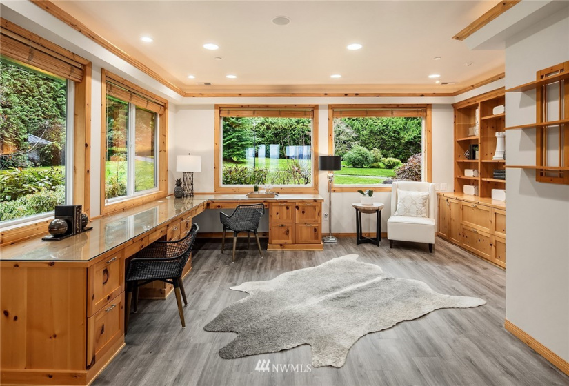 24604 196th, Woodinville, Washington 98077, 4 Bedrooms Bedrooms, ,3 BathroomsBathrooms,Residential,For Sale,196th,NWM1868776