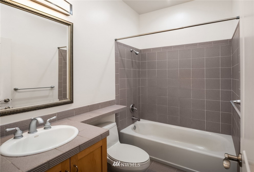 24604 196th, Woodinville, Washington 98077, 4 Bedrooms Bedrooms, ,3 BathroomsBathrooms,Residential,For Sale,196th,NWM1868776