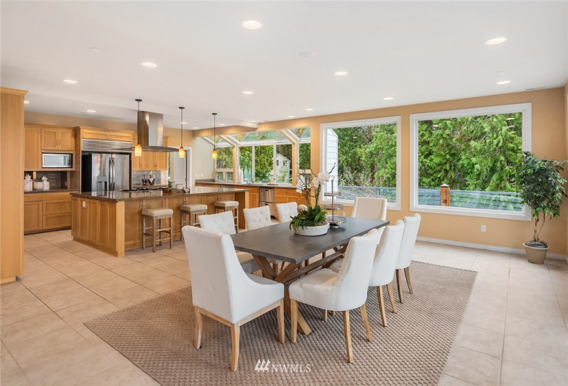 24604 196th, Woodinville, Washington 98077, 4 Bedrooms Bedrooms, ,3 BathroomsBathrooms,Residential,For Sale,196th,NWM1868776