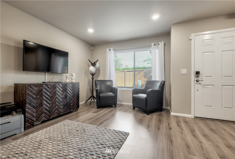 17537 110th, Puyallup, Washington 98374, 2 Bedrooms Bedrooms, ,2 BathroomsBathrooms,Residential,For Sale,110th,NWM1869712