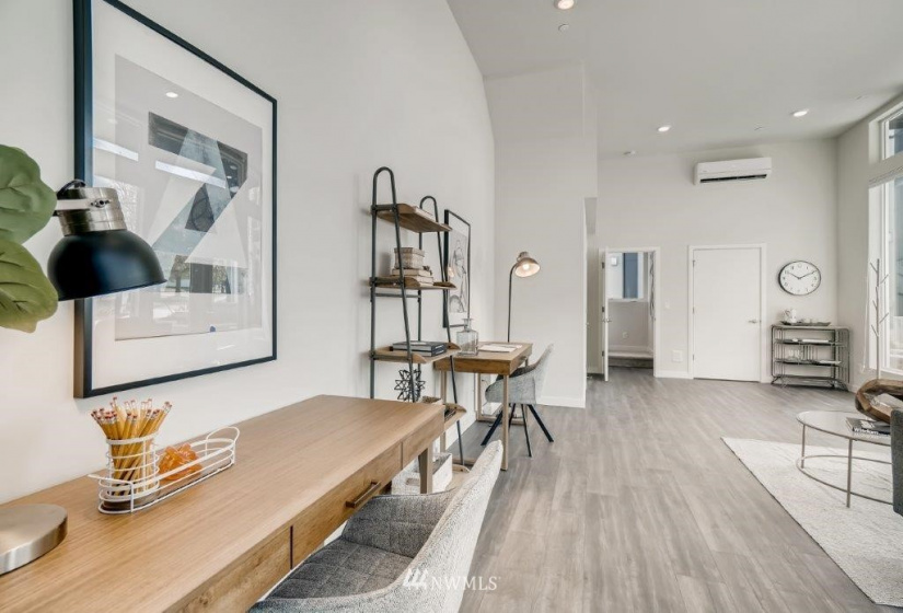 7140 B Beacon, Seattle, Washington 98108, 2 Bedrooms Bedrooms, ,1 BathroomBathrooms,Residential,For Sale,Helio,Beacon,NWM1870001