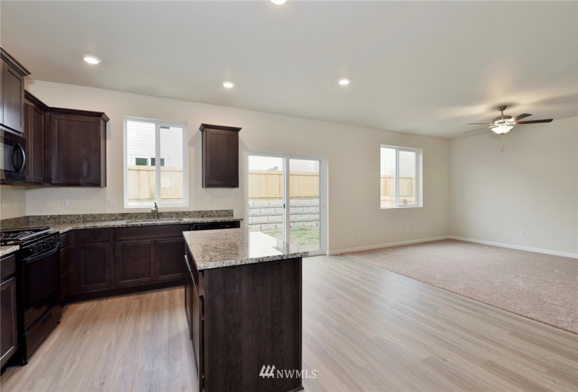 12015 64th, Puyallup, Washington 98372, 3 Bedrooms Bedrooms, ,2 BathroomsBathrooms,Residential,For Sale,Connell Park,64th,NWM1870621