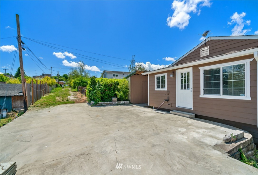 2107 Walker, Seattle, Washington 98144, 2 Bedrooms Bedrooms, ,1 BathroomBathrooms,Residential,For Sale,Walker,NWM1869533