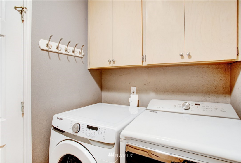 2517 215th, Spanaway, Washington 98387, 3 Bedrooms Bedrooms, ,1 BathroomBathrooms,Residential,For Sale,215th,NWM1870717