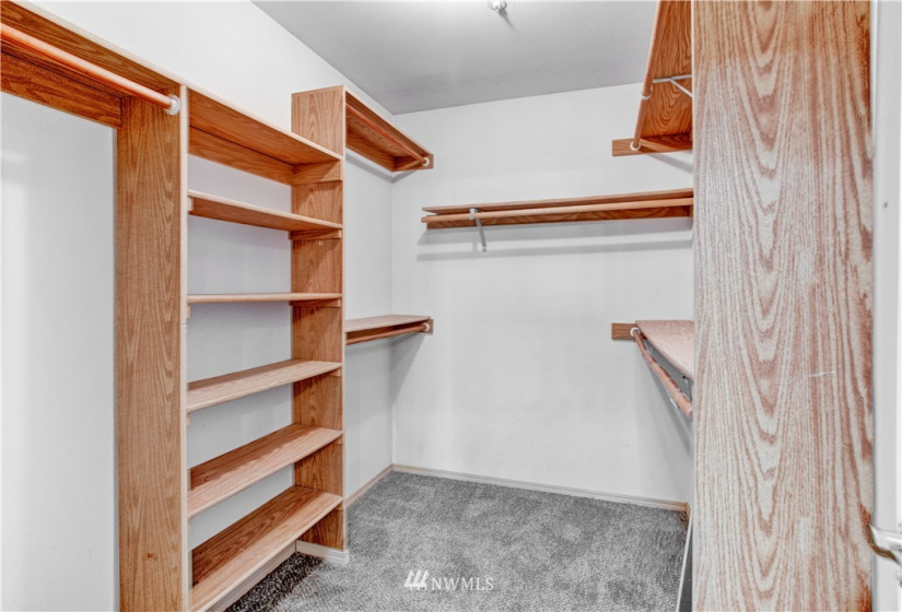 2517 215th, Spanaway, Washington 98387, 3 Bedrooms Bedrooms, ,1 BathroomBathrooms,Residential,For Sale,215th,NWM1870717