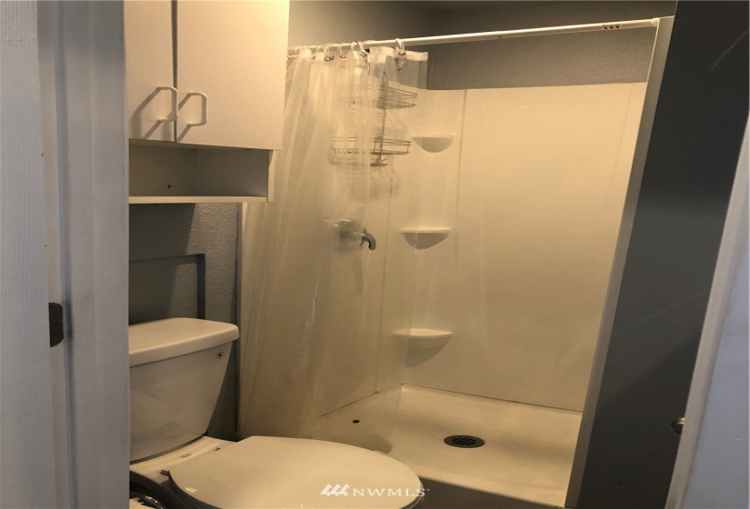 2504 Bridgeport, University Place, Washington 98466, ,Residential Income,For Sale,Narrows View Terrace,Bridgeport,NWM1870634