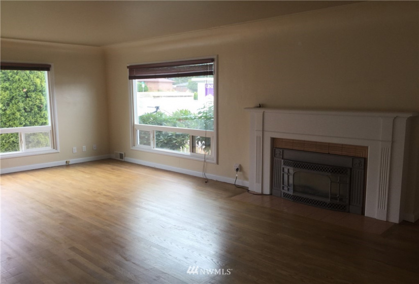 2504 Bridgeport, University Place, Washington 98466, ,Residential Income,For Sale,Narrows View Terrace,Bridgeport,NWM1870634