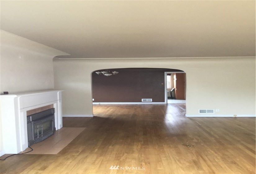 2504 Bridgeport, University Place, Washington 98466, ,Residential Income,For Sale,Narrows View Terrace,Bridgeport,NWM1870634