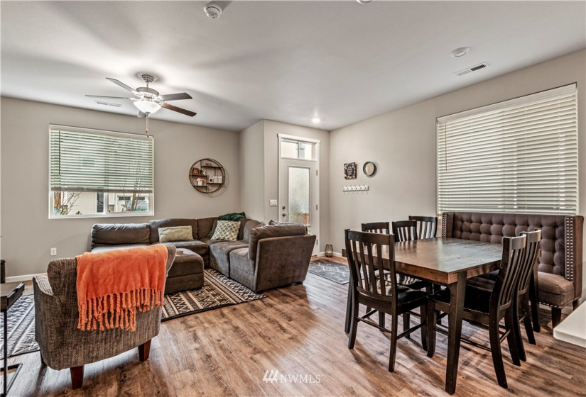 15311 72nd, Vancouver, Washington 98682, 4 Bedrooms Bedrooms, ,2 BathroomsBathrooms,Residential,For Sale,5th Plain Creek Station,72nd,NWM1871063