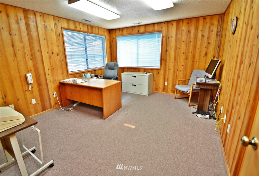 5305 7th, Fife, Washington 98424, ,Commercial Sale,For Sale,7th,NWM1871359
