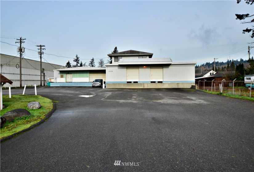 5305 7th, Fife, Washington 98424, ,Commercial Sale,For Sale,7th,NWM1871359
