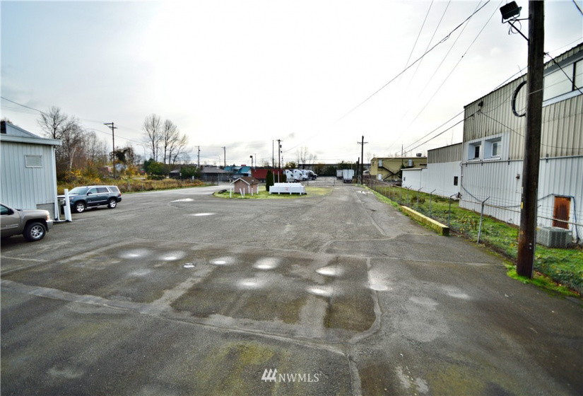 5305 7th, Fife, Washington 98424, ,Commercial Sale,For Sale,7th,NWM1871359