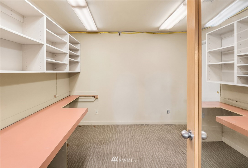 10439 Holman, Seattle, Washington 98133, ,Commercial Sale,For Sale,Holman,NWM1868562